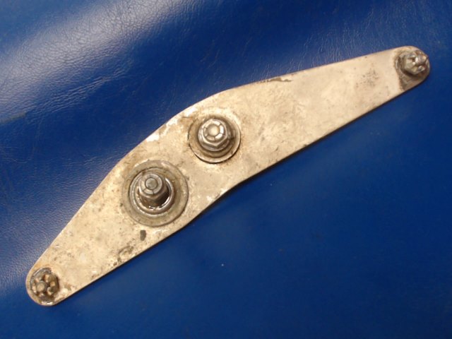 0513370-1 Cessna - BELLCRANK ASSY-ELEVATOR