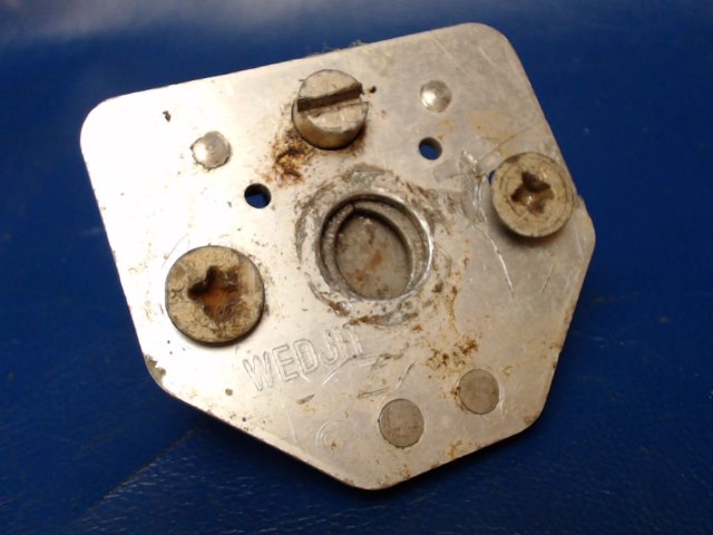 295409 Cessna - Wedjit-Plate Seat Attach MKL