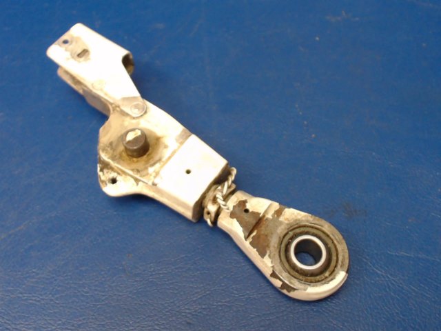 0841110-2 Cessna - Link-Side Brace Lock