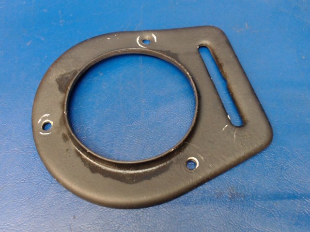 65735-19 Piper - FLANGE- Air Vent (Black)