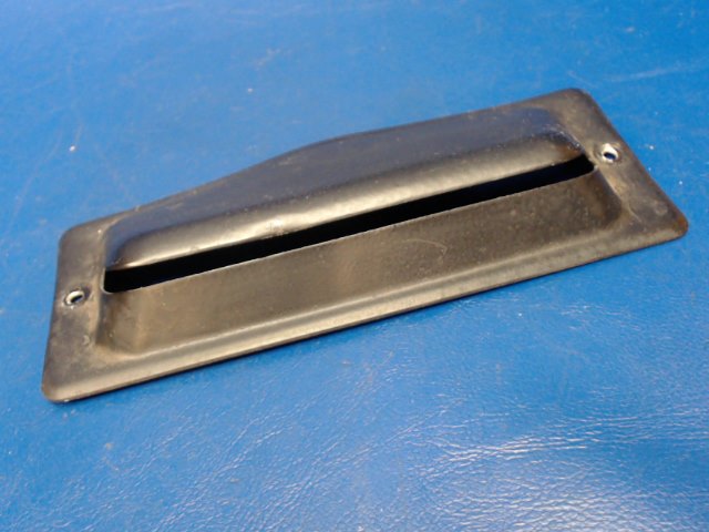 65318-00 Piper - OUTLET - Defroster air (Metal)