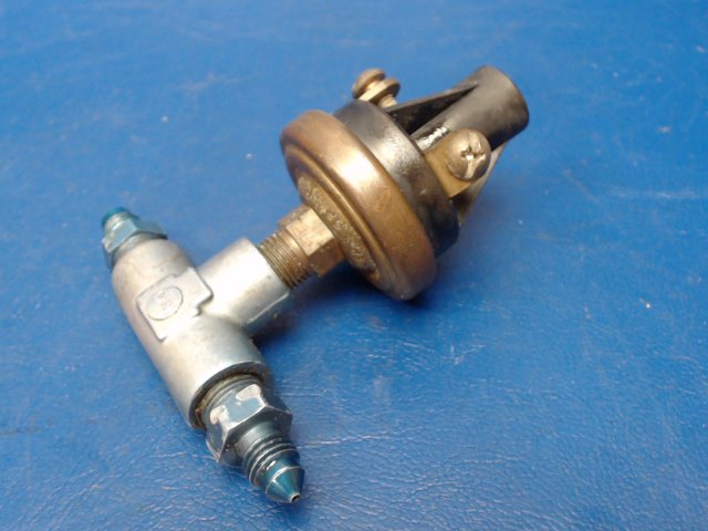 76575-4 Hobbs - SWITCH OIL PRESSURE (Normally open)