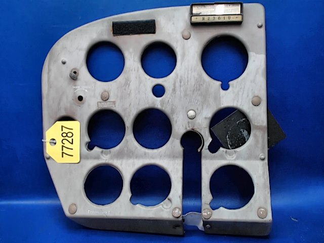 0513133-72-418 Cessna - COVER-SHOCK MOUNTED PANEL (Plastic - See Details)