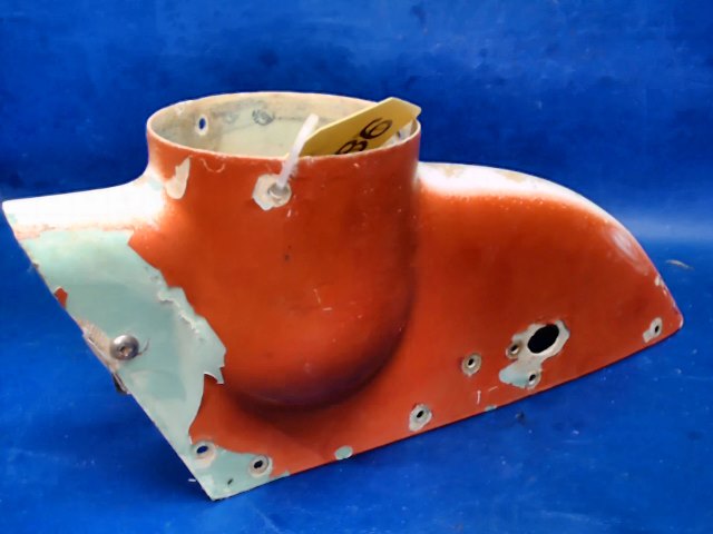 0531007-3-791 Cessna - TIP-ROTATING BEACON (Fiberglass)