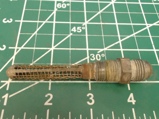 0422130 Cessna - STRAINER -FUEL TANK (FINGER)