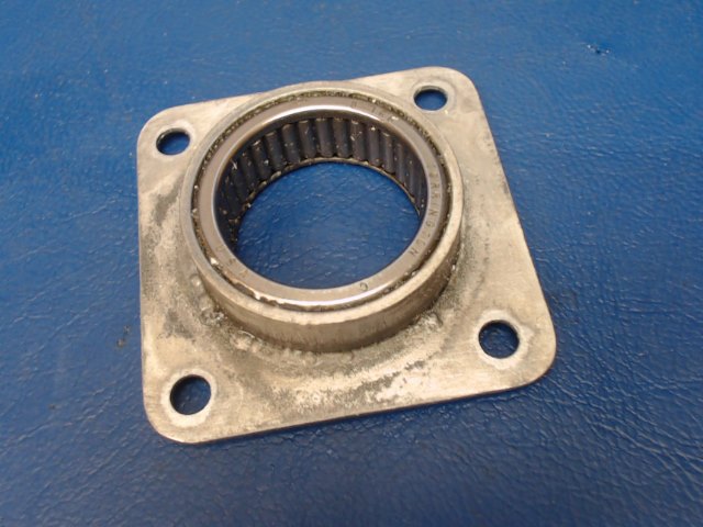 0813300-35 Cessna - HOUSING-TORQUE TUBE