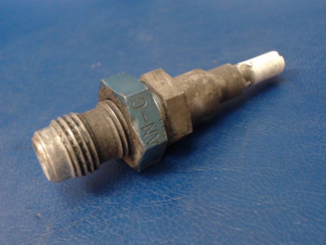 50BSH9 Cessna - Valve-Drain LH &amp; RH