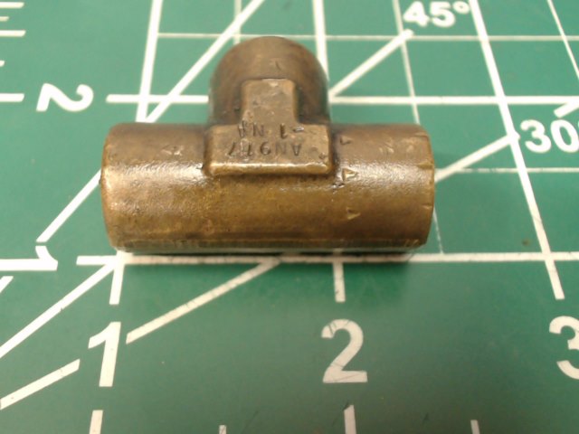 AS4857-01 Continental TSIO-360-KB - Tee-(.125 ANPT Internal Thread)