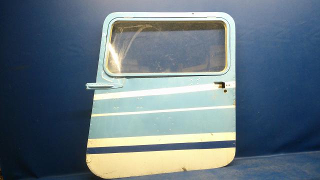 0511460-1 Cessna - Structure-Cabin Door LH (Damage See Details)