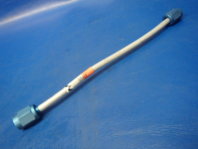 39573-14 Piper - TUBE - Static air