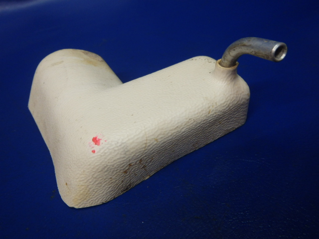 87227-02 Piper - COLLECTOR - Fuel drain left aft