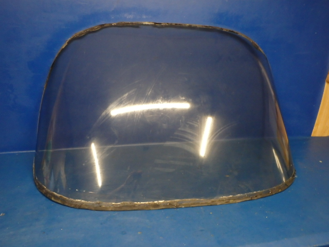 39508-05 Piper - WINDSHIELD - Tinted (.250 thick)