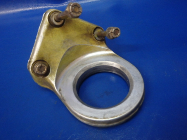 37107-00 Piper - Bracket-Engine Mount