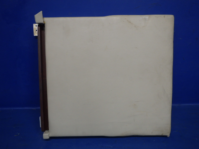 NPN Piper - Table-Map or Refreshment - Side Mount