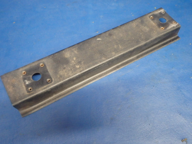 68090-14 Piper - Channel - Seat Trim rear LH
