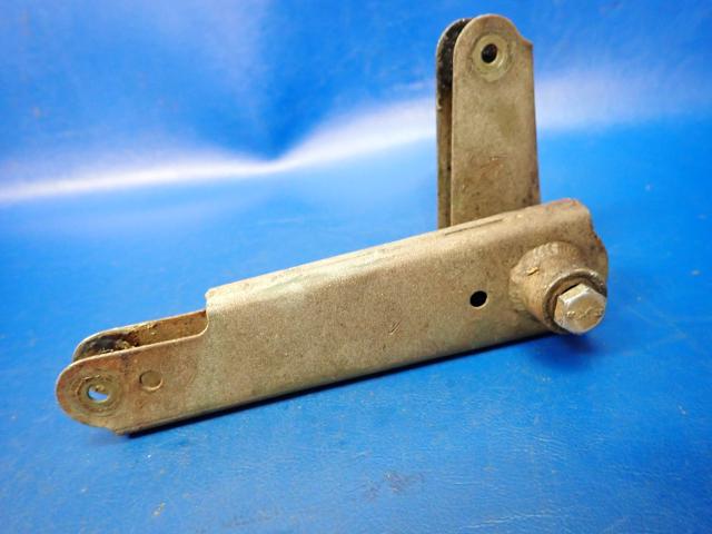 1260125-1 Cessna - Bellcrank-Outboard Flap LH