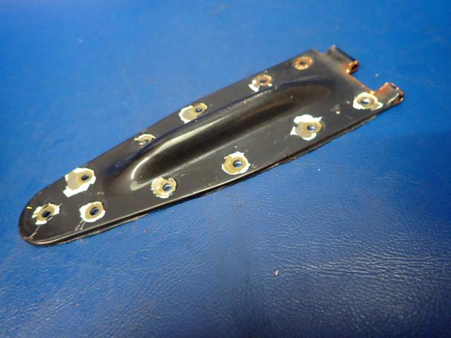 0517019-3 Cessna - Hinge-Half LH Cabin Door Lower