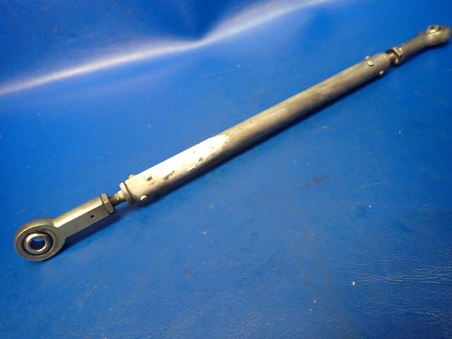 1221113-4 Cessna - Rod-Aileron Push/Pull