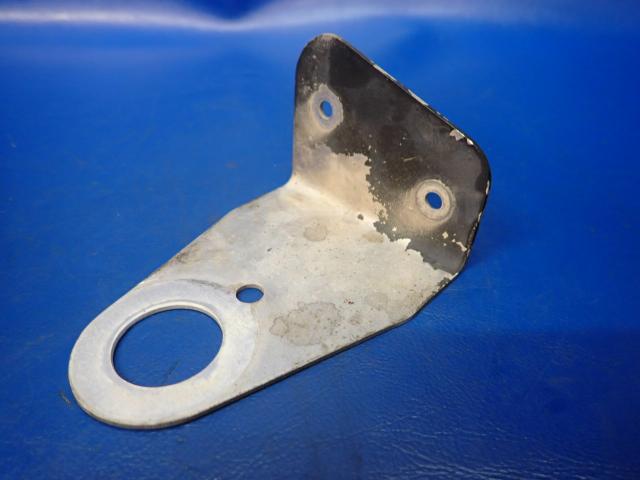 36890-04 Piper - Bracket-Pulse Generator Attachment Inboard Left Outboard Right
