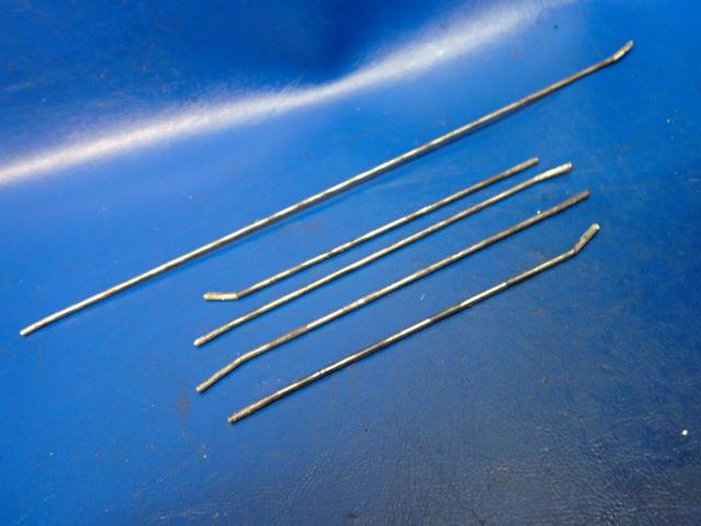 NPN Piper - STABILATOR - Hinge pin set