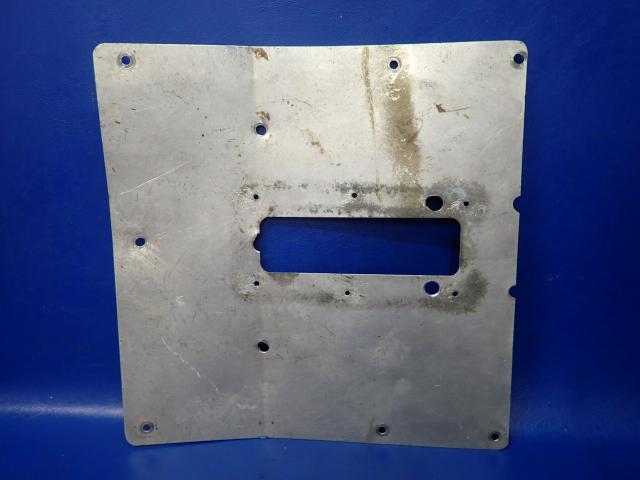 0811392-24 Cessna - COVER-COVER SAFETY BELT CTR