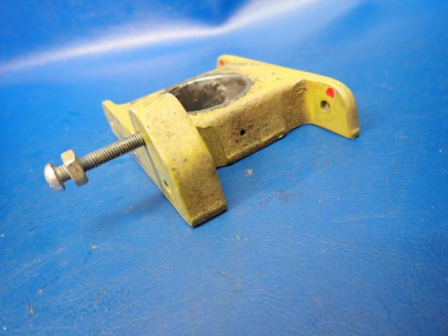 62421-00 Piper - FITTING - Flap torque tube assembly left