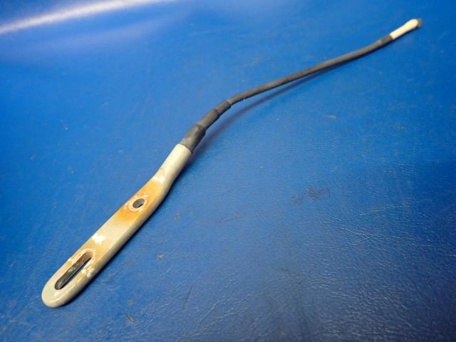 C592001-0101 Cessna - Static Discharger
