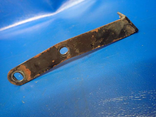37658-01 Piper - Bracket-Cowl Support Left Engine Inboard Right Engine Outboard