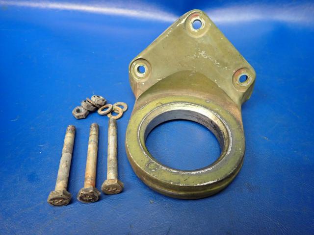 37107-00 Piper - Bracket-Engine Mount