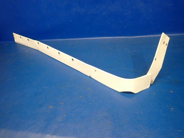 0520005-13 Cessna - Fairing-RH Wing (Cracked - See Details)