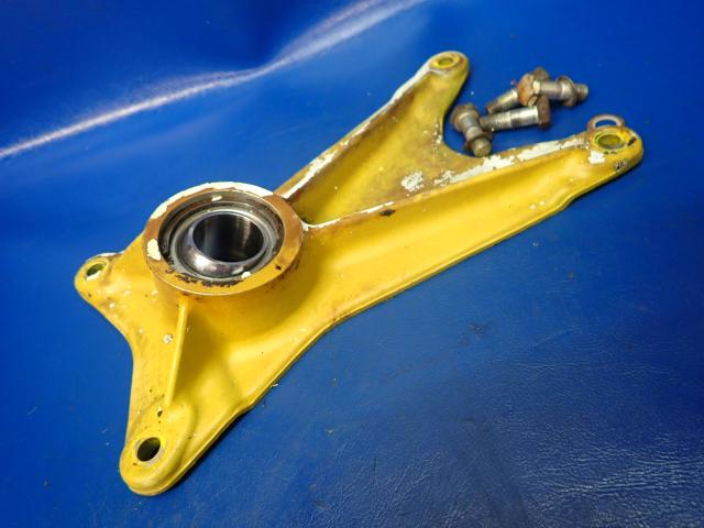 20757-00 Piper - Fitting-Main Gear Left Forward Attachment