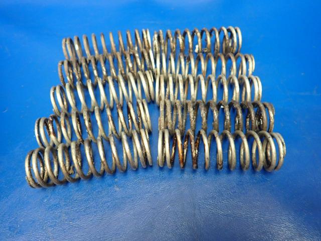 626147 Continental O-470-R - Spring - Push Rod Housing (QTY 10)