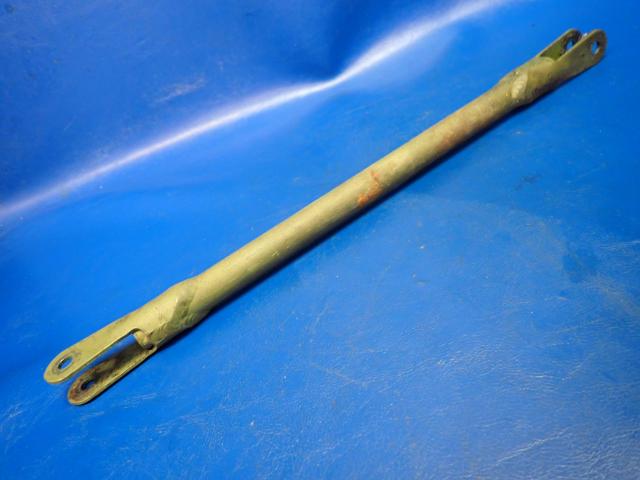 0510161-12 Cessna - TUBE-BELLCRANK TO CONTROL TEE