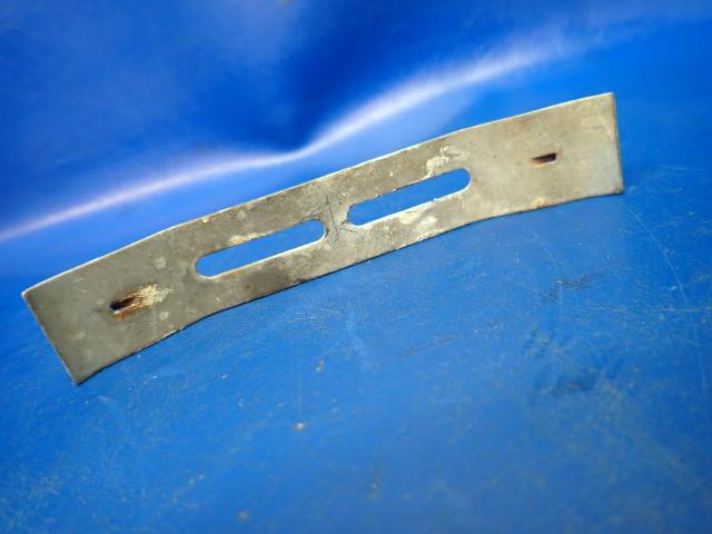 71611 Lycoming O-320-H2AD - Retainer - InterCylinder