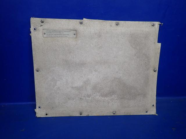 0811964-18 Cessna - PANEL - LWR BULKHEAD STA132.00