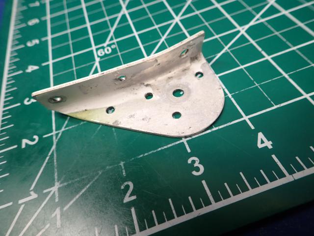 0412044-1 Cessna - Bracket - Pulley LH (Left) Fwd