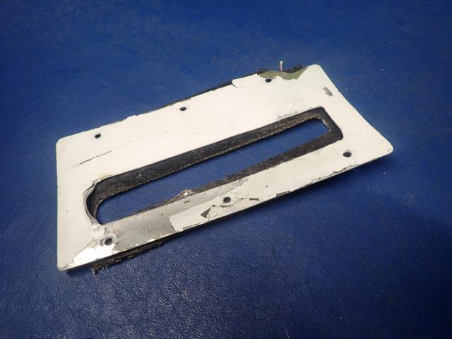 0441024-2 Cessna - Plate - Landing Gear Fillet
