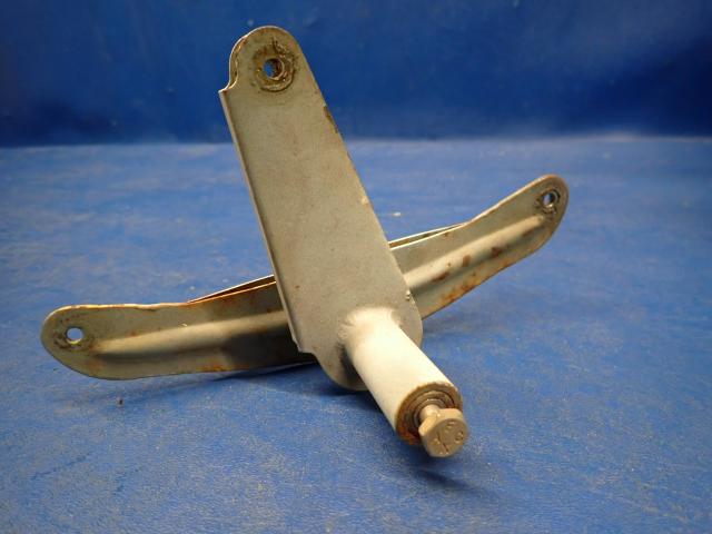0523535 Cessna - Bellcrank - Left Flap