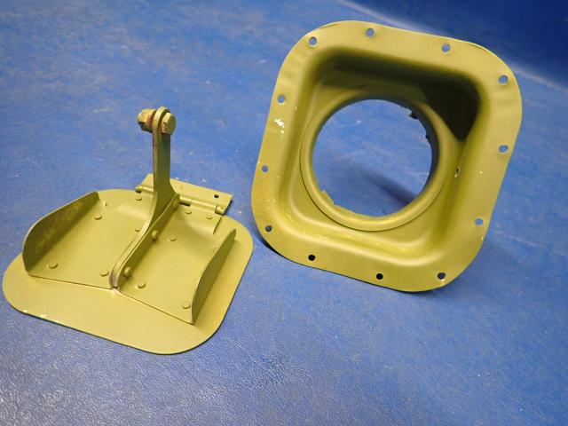 0713135-2 Cessna - Outside Air Vent-Forward (See Photos)