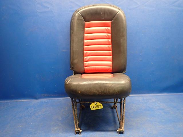 NPN Piper - Seat - Front (Pilot or Co Pilot)