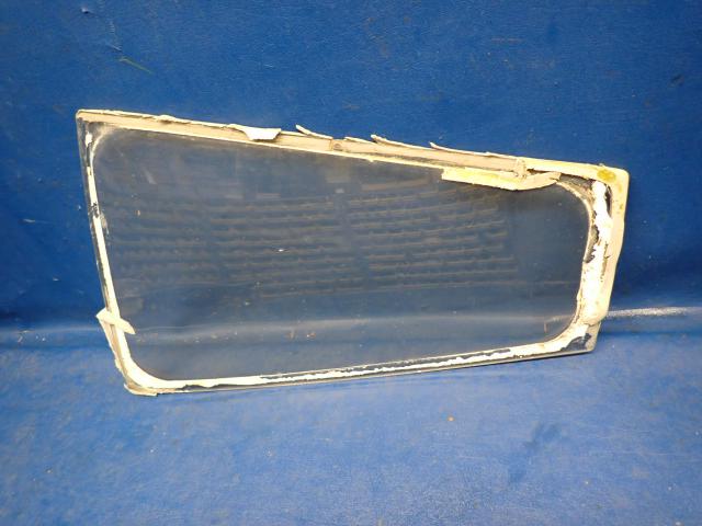 76278-04 Piper - Window - Rear Right Tinted .125 Thick