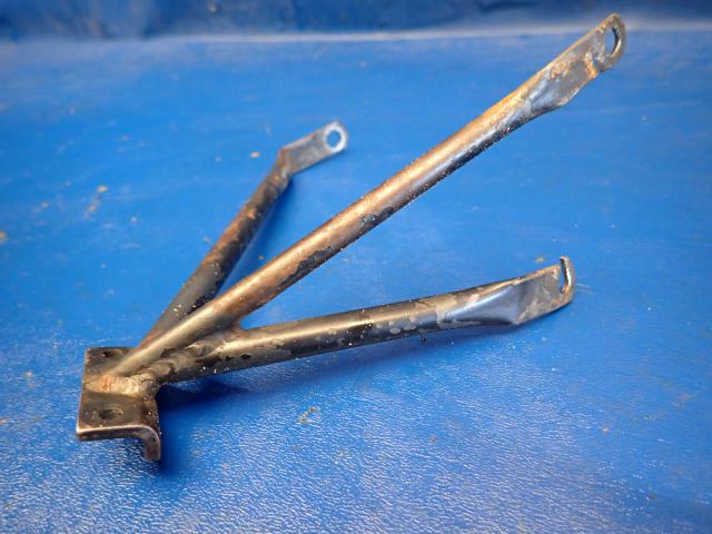68026-000 Piper - Bracket - Governor Support