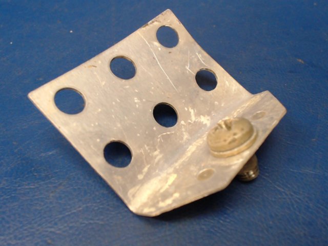 37918-02 Piper - CLIP ASSEMBLY - Radar antenna