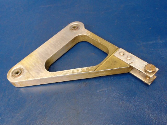 37643-00 Piper - Link-Bobweight