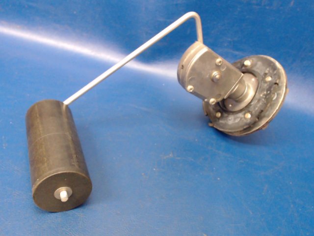 550 504 Piper - Sender-Fuel(PS10013-6)