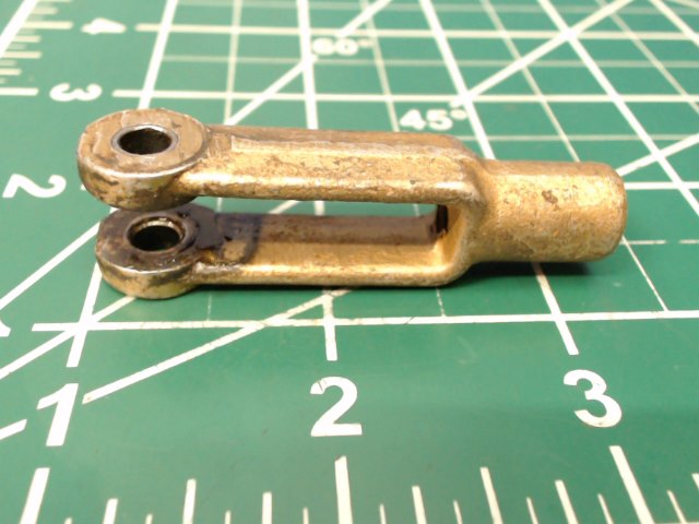 554 687 Piper - Clevis-Rod End (MS35812-2)