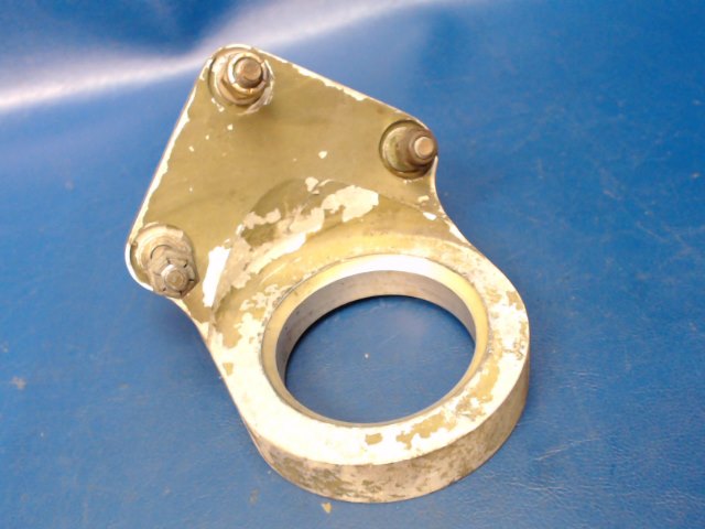 37107-00 Piper - Bracket-Engine Mount