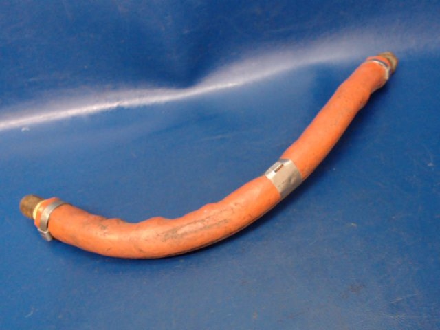 63901-76 Piper - Hose-Cylinder Drain