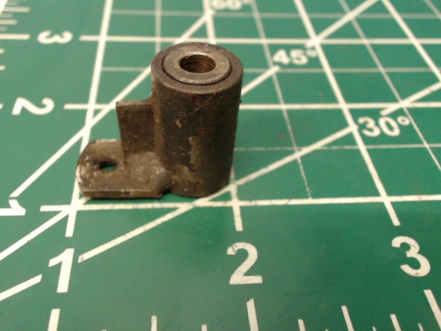 67202-00 Piper - Swivel-Side Brace Spring Attachment