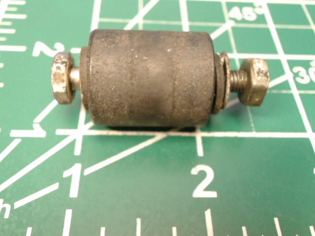 67360-00 Piper - ROLLER - Nose gear door link